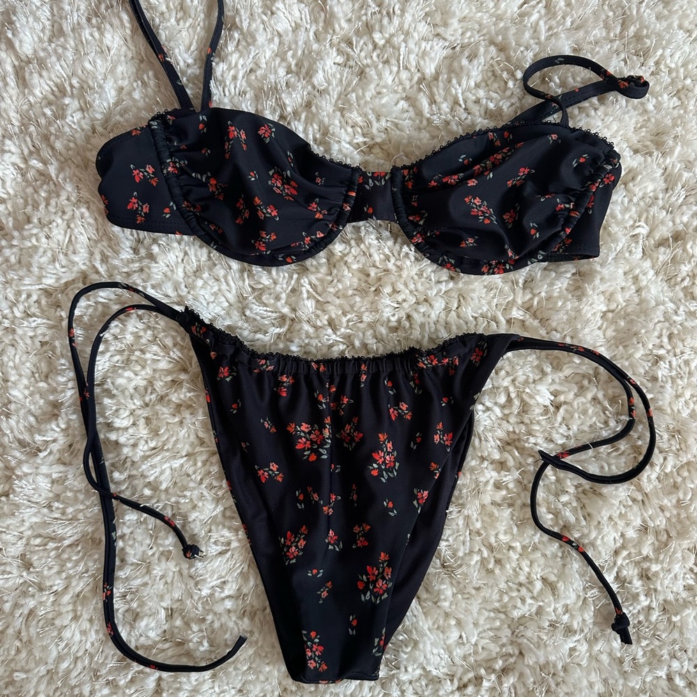 RUMORED SWIM SET